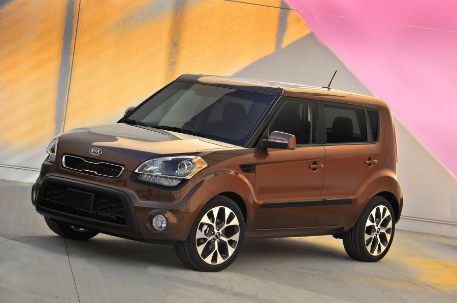  Kia Soul 2011 года  (US) (фото 17 из 44)